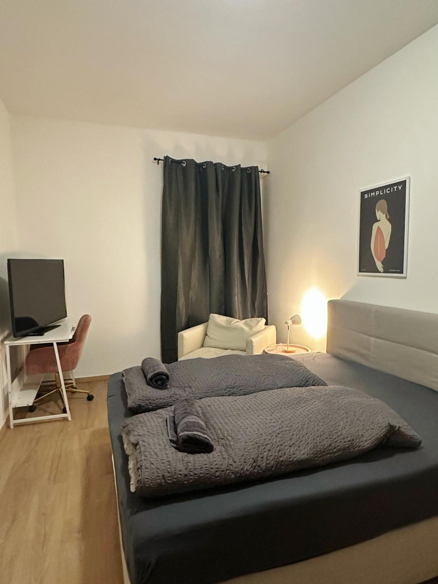 Appartamento 2schlafenzimmer 5betten Montuerwhonung *